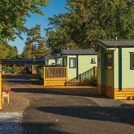 Lowther Park Tatil parkı